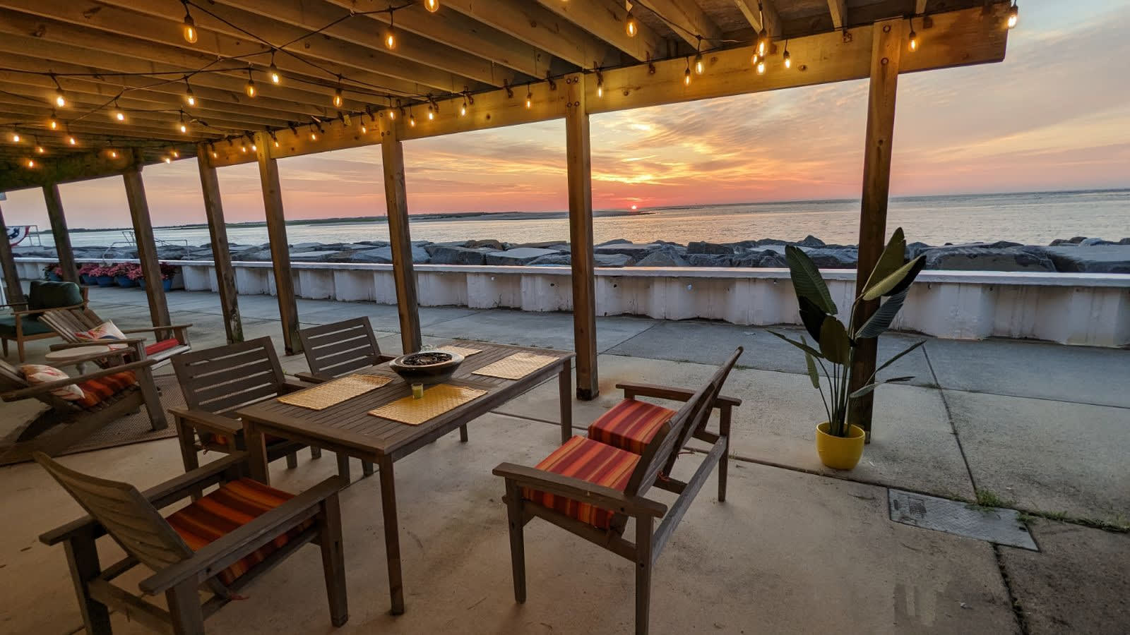 Amazing Waterfront View- Relax in Anglesea