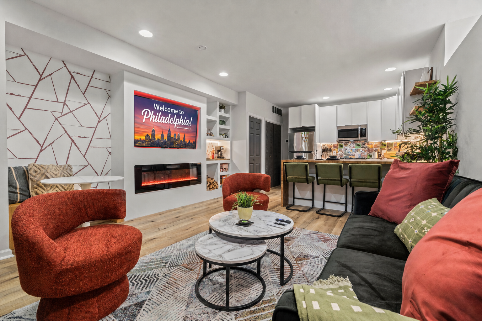 Old City 2 BR | Near Historic Sites | *King Bed*