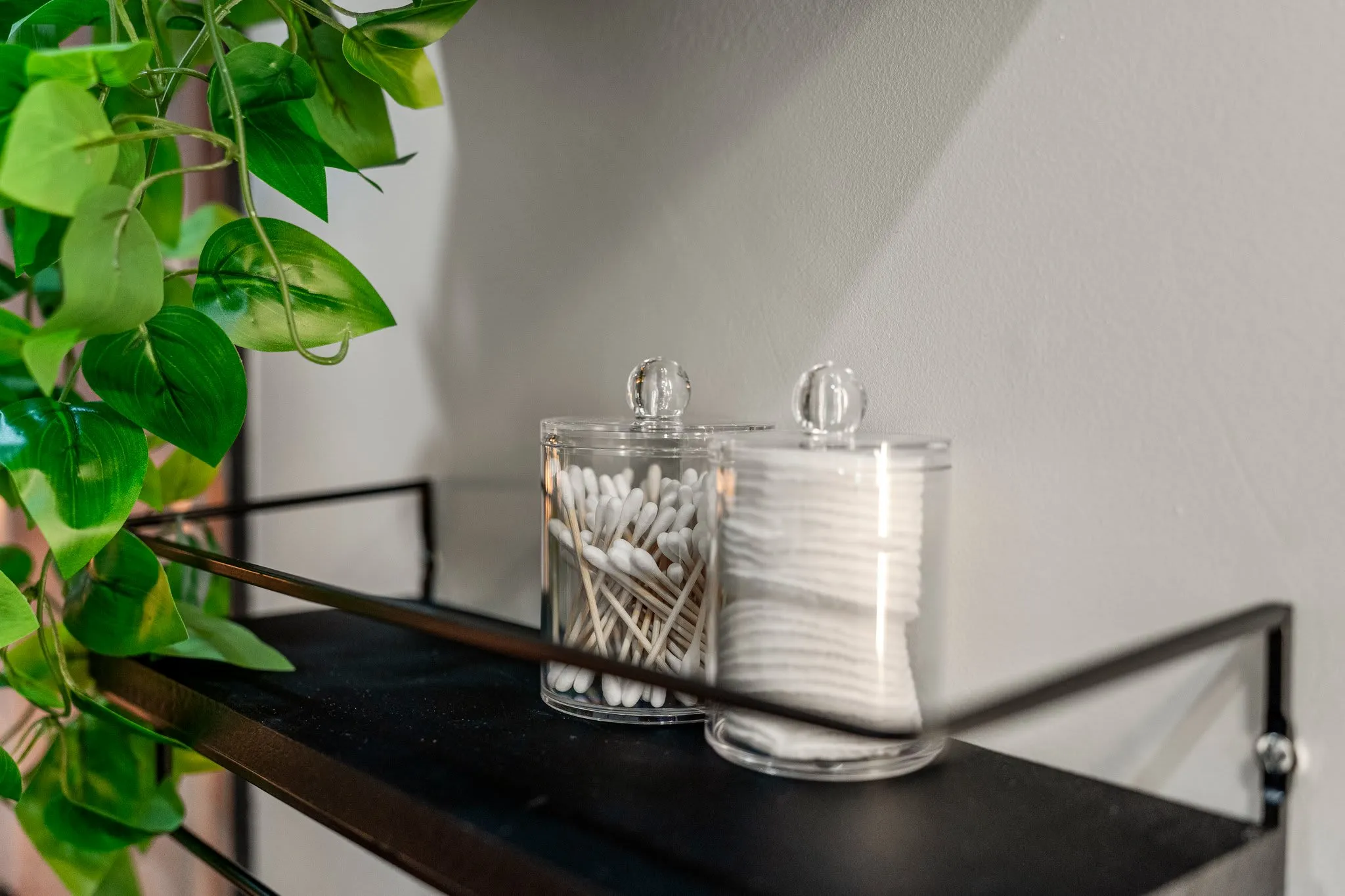 We've got you covered with thoughtful touches like cotton swabs and pads, ensuring you feel at home during your stay.