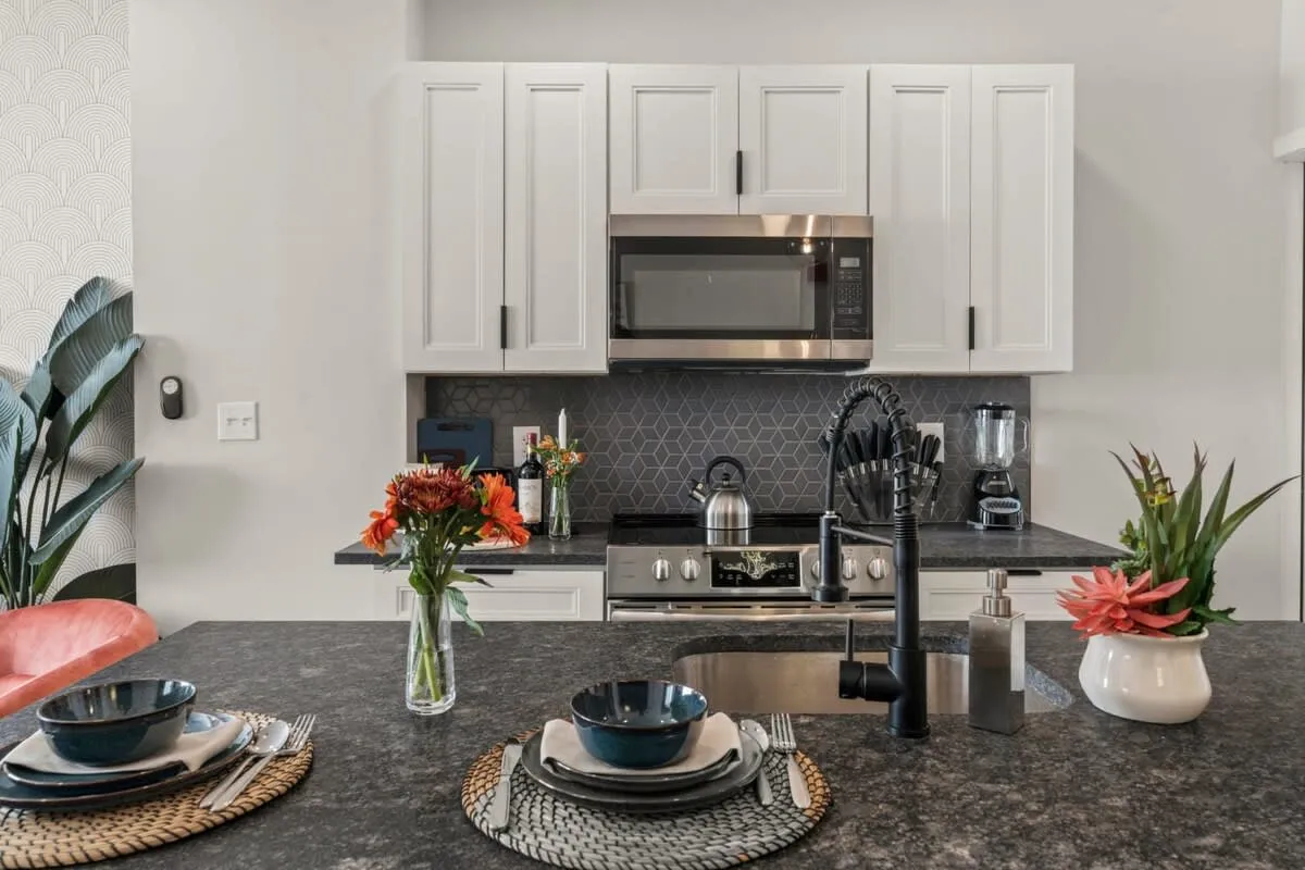 Sleek finishes, modern lighting, and all the essentials for easy Philly living.