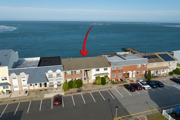 Your getaway is perched right where the sand meets the sea—truly beach living at its best.