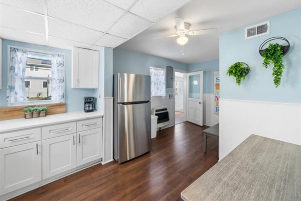 Your kitchen is stocked with essentials and all the cookware you need to prepare an amazing meal at home.