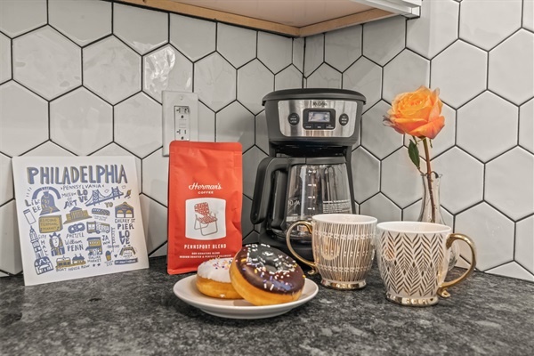 Start your morning right with delicious Coffee, fresh mugs, and cozy Philly vibes — your perfect pick-me-up before exploring the city.