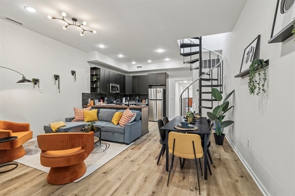 An open, inviting space where everyone can relax together after a day of city adventures.