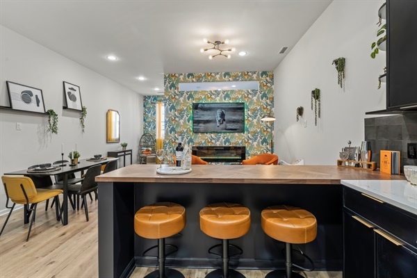 he perfect backdrop for your Philly stay, from morning coffee to evening cocktails.