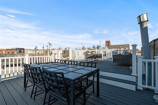 Expansive rooftop deck perfect for morning coffee, sunset hangs, or laid-back nights with friends.